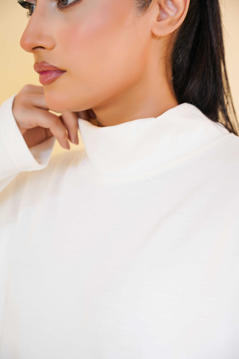 Mock neck blouse with contrast Stripe