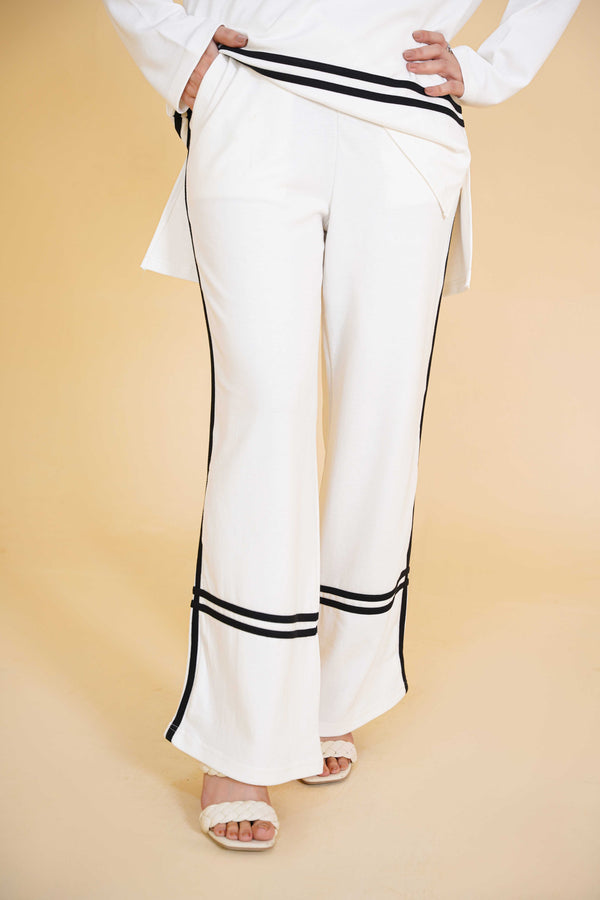 Contrast Stripe Relaxed Bottom