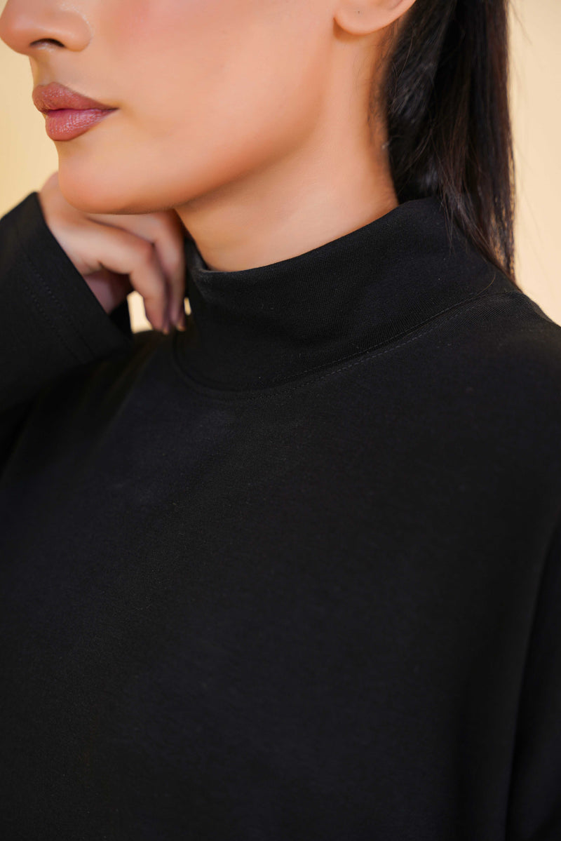 Mock neck blouse with contrast Stripe